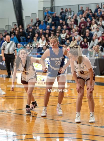 Thumbnail 3 in Bloomfield vs. Caledonia-Mumford (NYSPHSAA Section 5 C1 Final) photogallery.