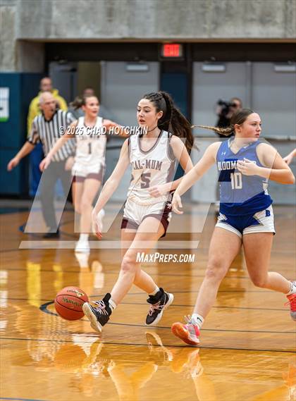 Thumbnail 2 in Bloomfield vs. Caledonia-Mumford (NYSPHSAA Section 5 C1 Final) photogallery.