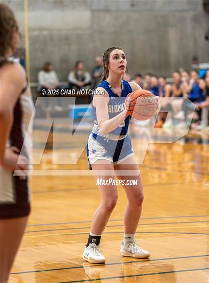 Thumbnail 2 in Bloomfield vs. Caledonia-Mumford (NYSPHSAA Section 5 C1 Final) photogallery.