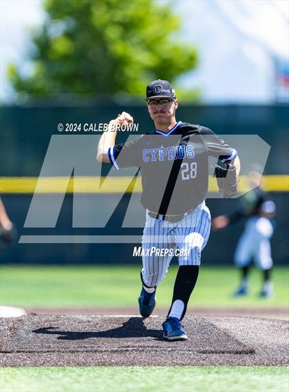 Thumbnail 3 in Springville vs. Orem (UHSAA 5A Bracket Play) photogallery.