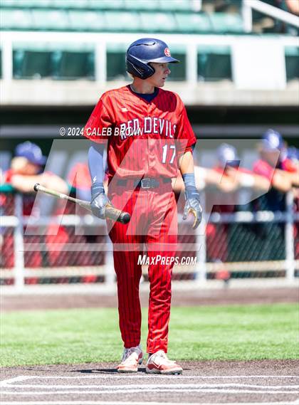 Thumbnail 2 in Springville vs. Orem (UHSAA 5A Bracket Play) photogallery.