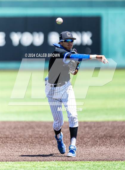 Thumbnail 1 in Springville vs. Orem (UHSAA 5A Bracket Play) photogallery.
