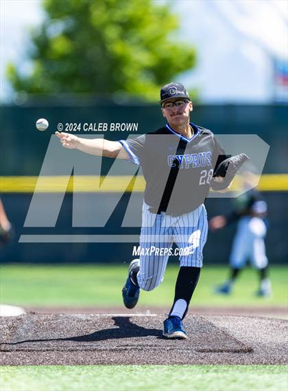 Thumbnail 2 in Springville vs. Orem (UHSAA 5A Bracket Play) photogallery.