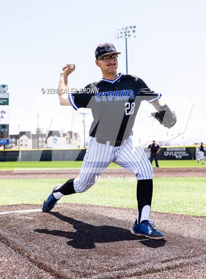 Thumbnail 2 in Springville vs. Orem (UHSAA 5A Bracket Play) photogallery.