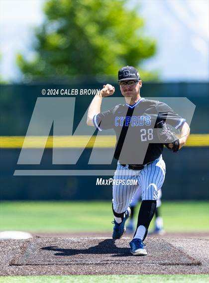 Thumbnail 2 in Springville vs. Orem (UHSAA 5A Bracket Play) photogallery.