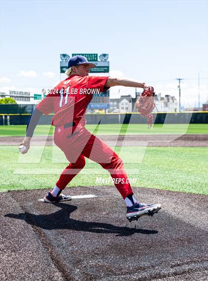 Thumbnail 3 in Springville vs. Orem (UHSAA 5A Bracket Play) photogallery.