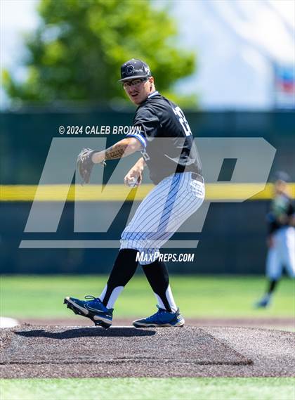 Thumbnail 2 in Springville vs. Orem (UHSAA 5A Bracket Play) photogallery.
