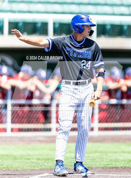 Thumbnail 1 in Springville vs. Orem (UHSAA 5A Bracket Play) photogallery.
