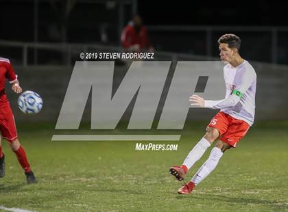 Thumbnail 3 in East Union vs. Ceres (CIF Sac-Joaquin Section Championship) photogallery.