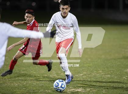 Thumbnail 2 in East Union vs. Ceres (CIF Sac-Joaquin Section Championship) photogallery.