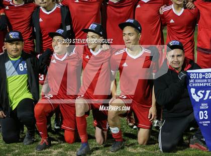 Thumbnail 2 in East Union vs. Ceres (CIF Sac-Joaquin Section Championship) photogallery.