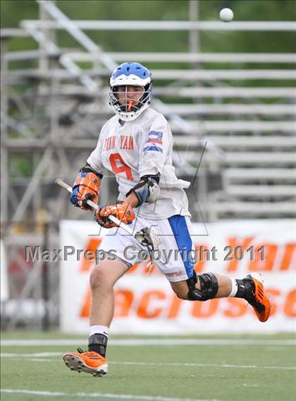 Thumbnail 2 in Penn Yan Academy vs. Silver Creek (Class C Regional Final) photogallery.
