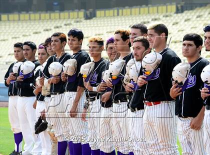 Thumbnail 3 in Chavez vs. Lincoln (D2 Final) photogallery.