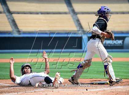 Thumbnail 3 in Chavez vs. Lincoln (D2 Final) photogallery.