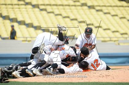 Thumbnail 1 in Chavez vs. Lincoln (D2 Final) photogallery.