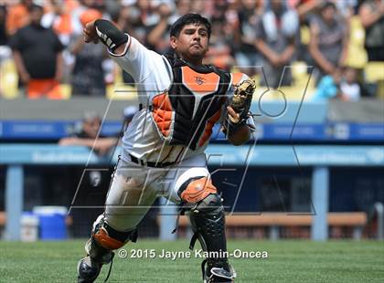 Thumbnail 2 in Chavez vs. Lincoln (D2 Final) photogallery.