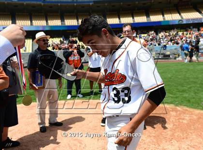 Thumbnail 2 in Chavez vs. Lincoln (D2 Final) photogallery.