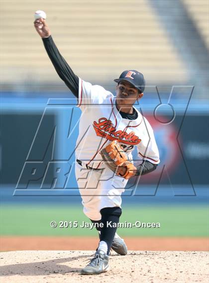 Thumbnail 3 in Chavez vs. Lincoln (D2 Final) photogallery.