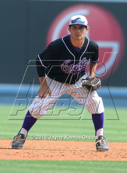 Thumbnail 2 in Chavez vs. Lincoln (D2 Final) photogallery.