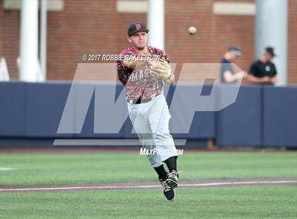Thumbnail 2 in Martin vs. Carroll (UIL 6A Region 1 Final) photogallery.