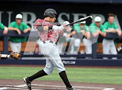 Thumbnail 2 in Martin vs. Carroll (UIL 6A Region 1 Final) photogallery.