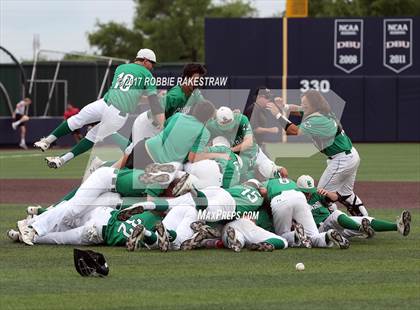 Thumbnail 3 in Martin vs. Carroll (UIL 6A Region 1 Final) photogallery.