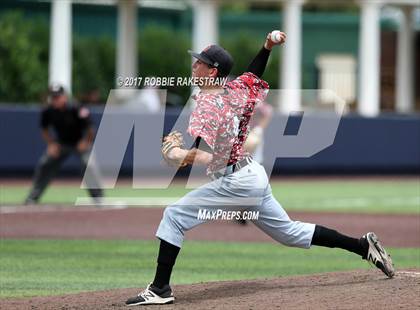 Thumbnail 2 in Martin vs. Carroll (UIL 6A Region 1 Final) photogallery.