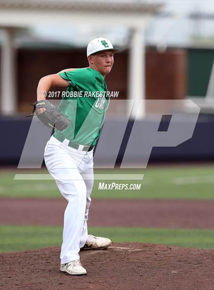 Thumbnail 2 in Martin vs. Carroll (UIL 6A Region 1 Final) photogallery.