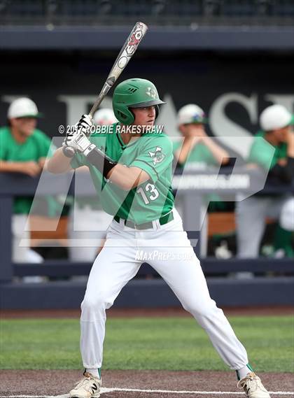 Thumbnail 2 in Martin vs. Carroll (UIL 6A Region 1 Final) photogallery.