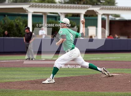 Thumbnail 1 in Martin vs. Carroll (UIL 6A Region 1 Final) photogallery.