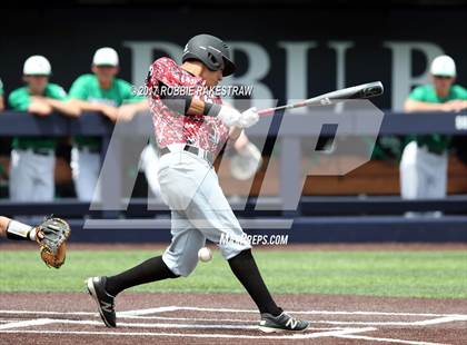 Thumbnail 3 in Martin vs. Carroll (UIL 6A Region 1 Final) photogallery.