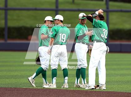 Thumbnail 1 in Martin vs. Carroll (UIL 6A Region 1 Final) photogallery.