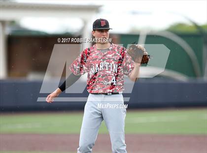 Thumbnail 2 in Martin vs. Carroll (UIL 6A Region 1 Final) photogallery.