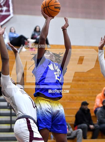 Thumbnail 2 in Wood @ Natomas photogallery.