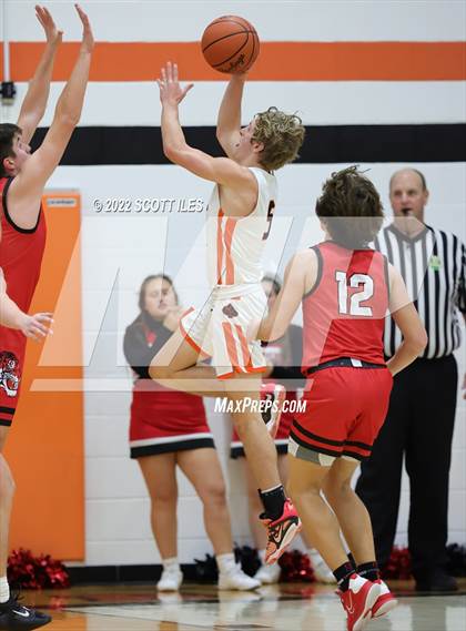 Thumbnail 2 in Circleville @ Amanda-Clearcreek photogallery.
