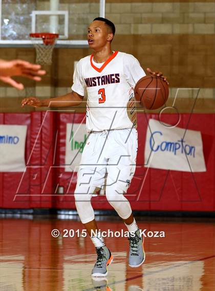 Thumbnail 1 in Narbonne vs. Roosevelt (Pacific Shores Tournament) photogallery.