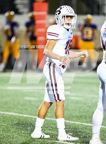 Thumbnail 1 in Bridgeport vs. Godley (UIL 4A Bi-District Playoff) photogallery.