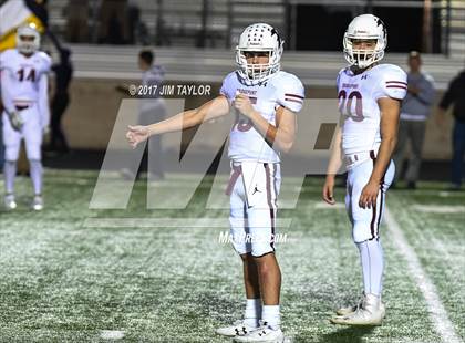 Thumbnail 1 in Bridgeport vs. Godley (UIL 4A Bi-District Playoff) photogallery.