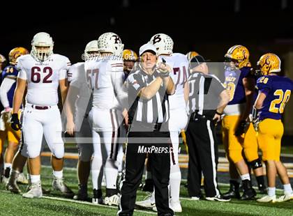 Thumbnail 1 in Bridgeport vs. Godley (UIL 4A Bi-District Playoff) photogallery.