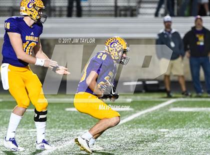 Thumbnail 1 in Bridgeport vs. Godley (UIL 4A Bi-District Playoff) photogallery.