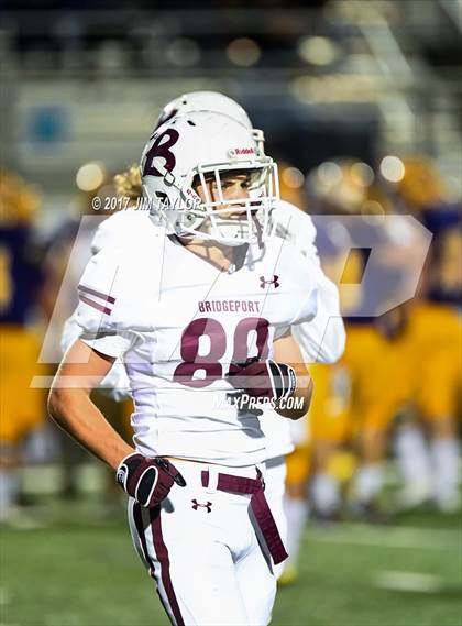 Thumbnail 2 in Bridgeport vs. Godley (UIL 4A Bi-District Playoff) photogallery.
