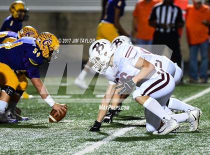 Thumbnail 1 in Bridgeport vs. Godley (UIL 4A Bi-District Playoff) photogallery.