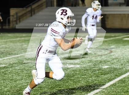 Thumbnail 2 in Bridgeport vs. Godley (UIL 4A Bi-District Playoff) photogallery.