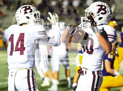 Thumbnail 1 in Bridgeport vs. Godley (UIL 4A Bi-District Playoff) photogallery.