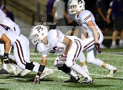 Thumbnail 1 in Bridgeport vs. Godley (UIL 4A Bi-District Playoff) photogallery.