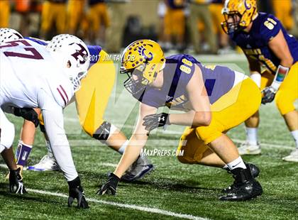 Thumbnail 3 in Bridgeport vs. Godley (UIL 4A Bi-District Playoff) photogallery.