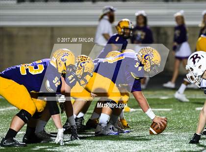 Thumbnail 2 in Bridgeport vs. Godley (UIL 4A Bi-District Playoff) photogallery.