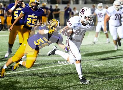 Thumbnail 3 in Bridgeport vs. Godley (UIL 4A Bi-District Playoff) photogallery.