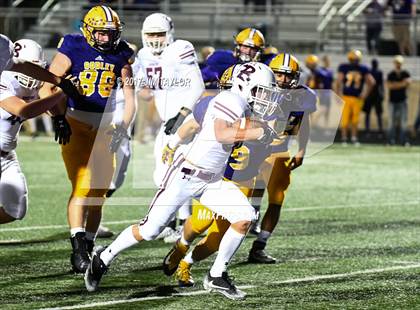 Thumbnail 2 in Bridgeport vs. Godley (UIL 4A Bi-District Playoff) photogallery.