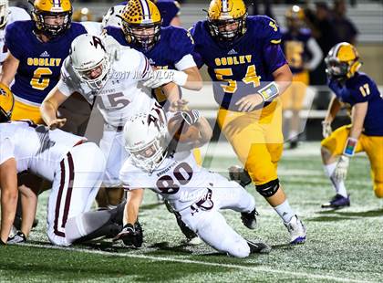 Thumbnail 2 in Bridgeport vs. Godley (UIL 4A Bi-District Playoff) photogallery.